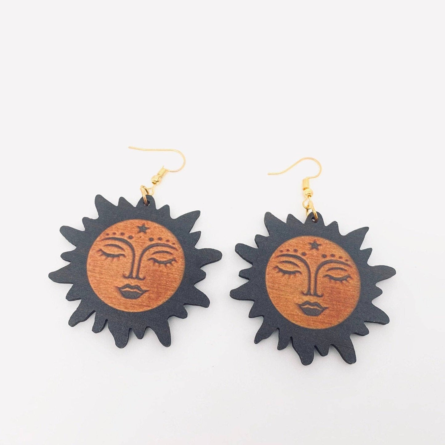 Face Sun Shape Pendant Double Sided Wooden Earrings - MS