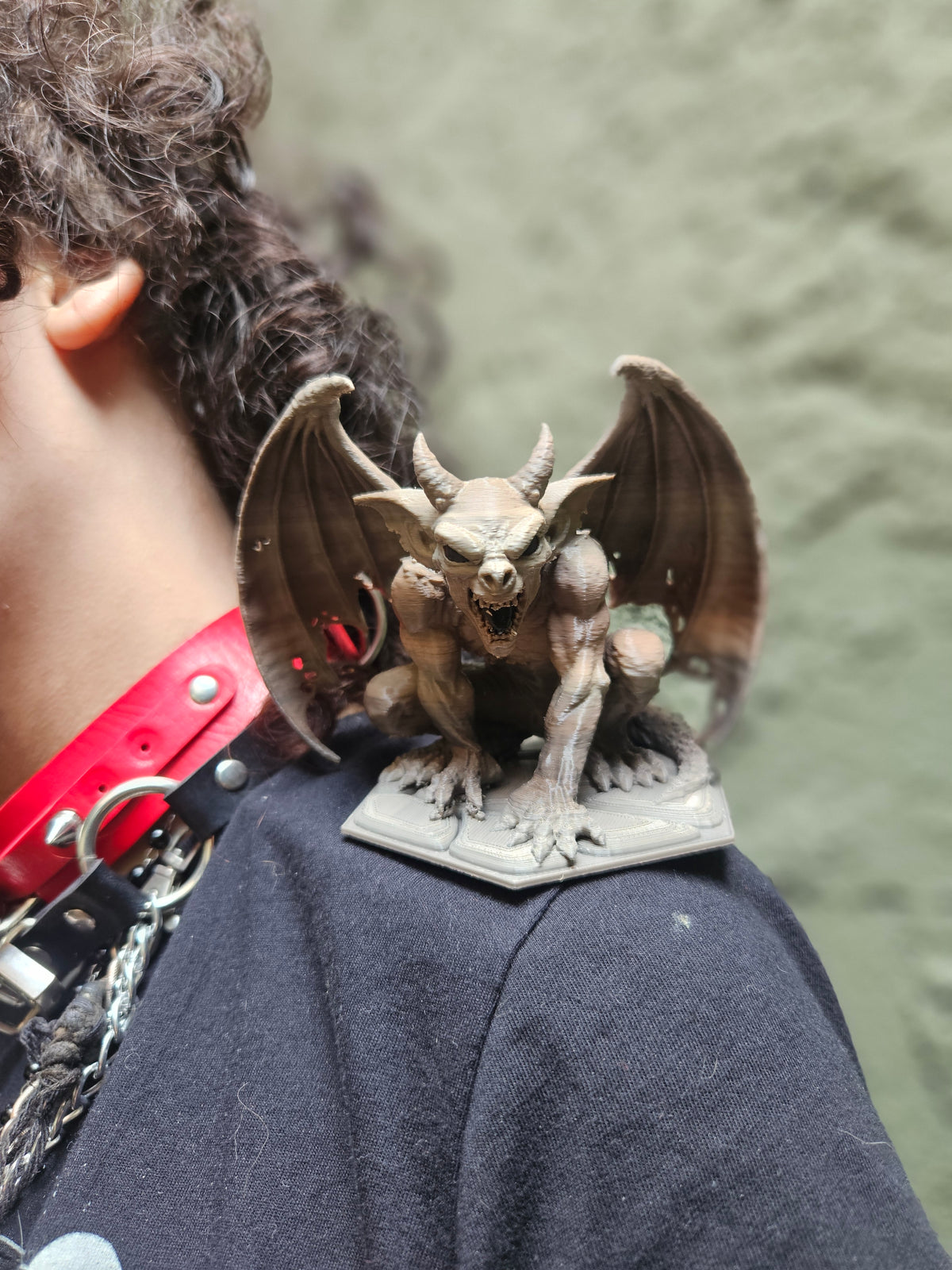 Shoulder Pal Scary Gargoyle