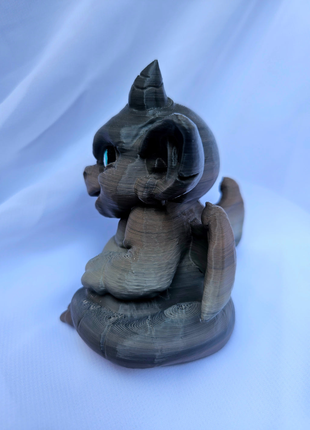 Shoulder Pal Chubby Gargoyle with Blue Eyes