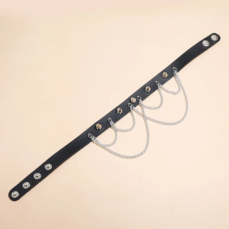Spiked Leather Choker Black with Chains