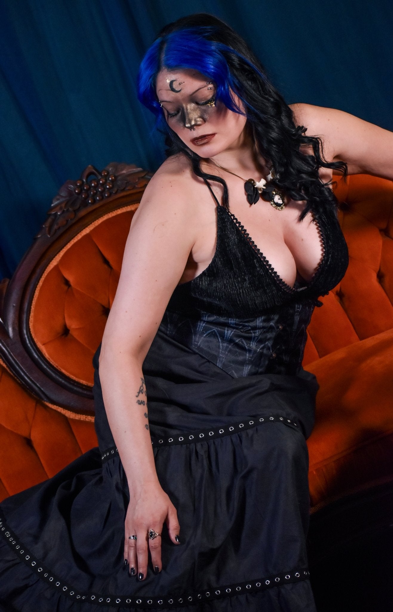 Black Bermuda Triangle Top - Angel's House of Design Co.
