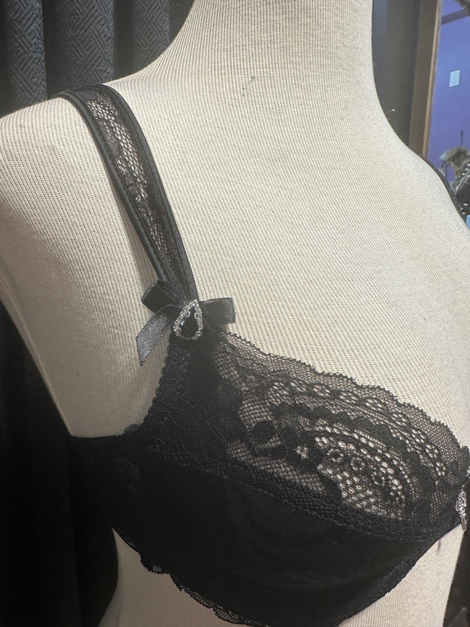 Eternally Yours Bra & Panty Set - Angel's House of Design Co.