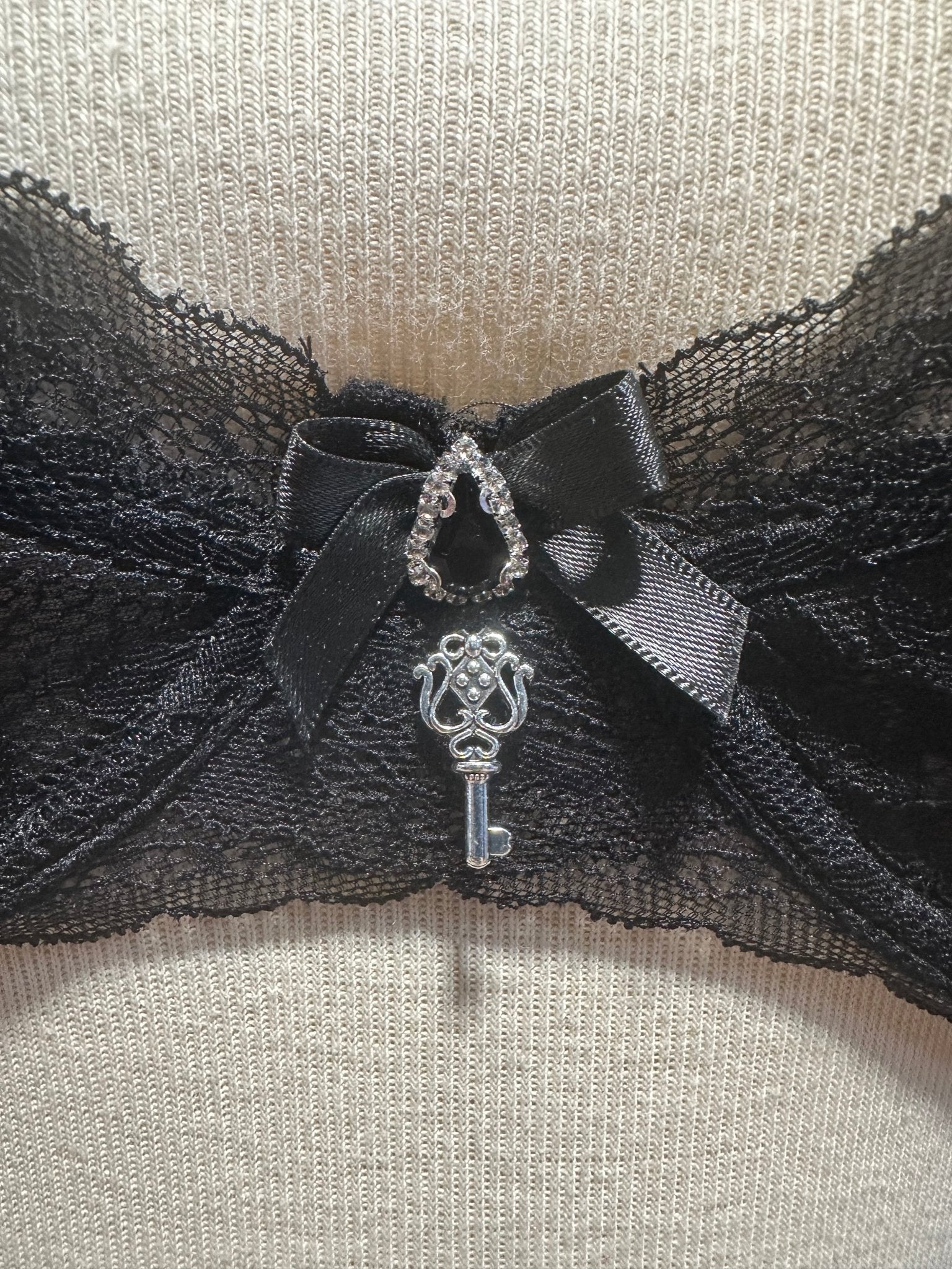 Eternally Yours Bra & Panty Set - Angel's House of Design Co.