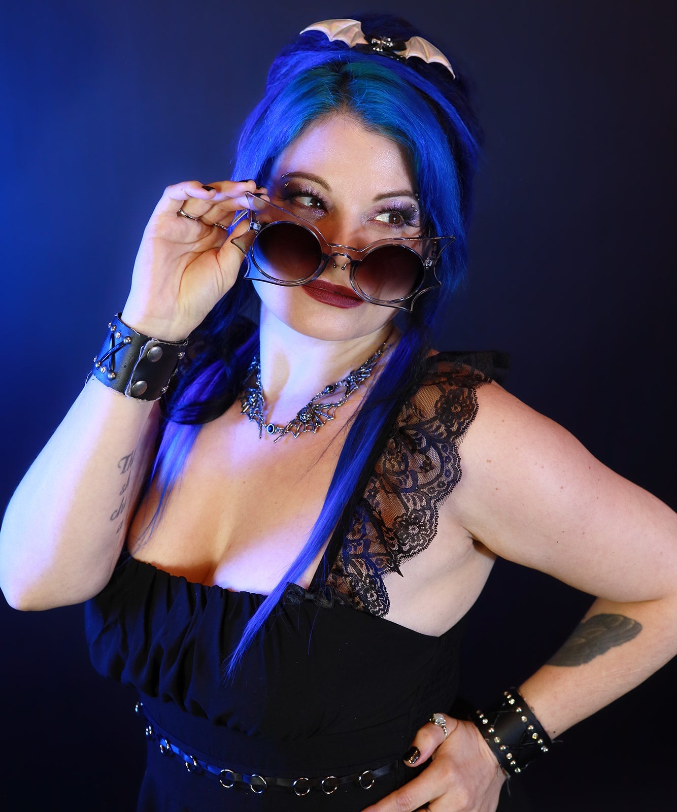 Gothic Bat Wing Sunglasses - Angel's House of Design Co.