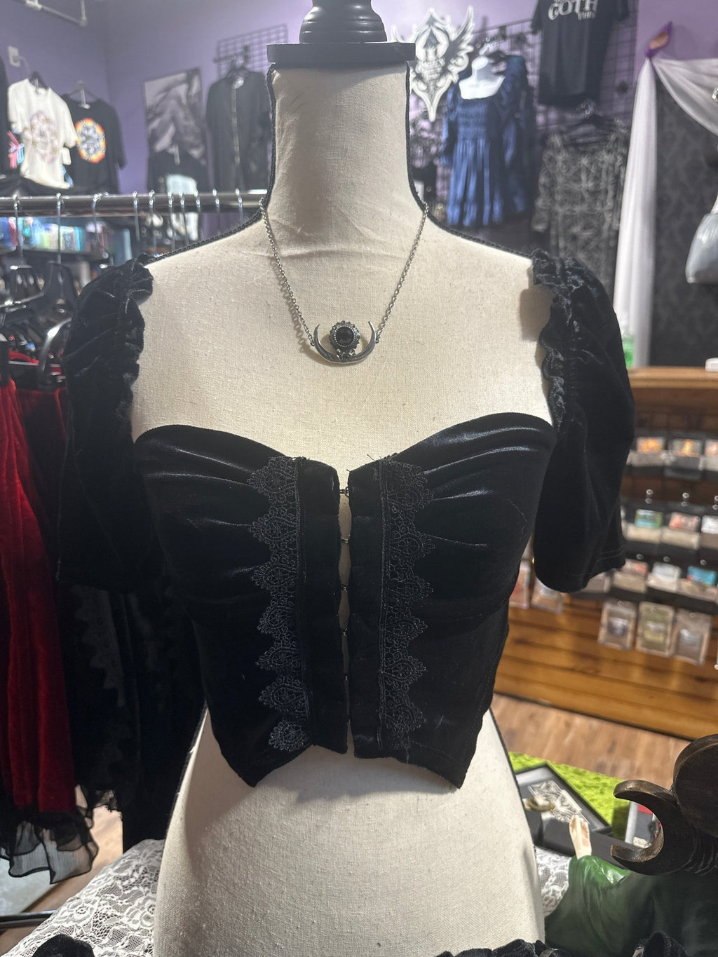 Gothic Velvet Crop - Angel's House of Design Co.