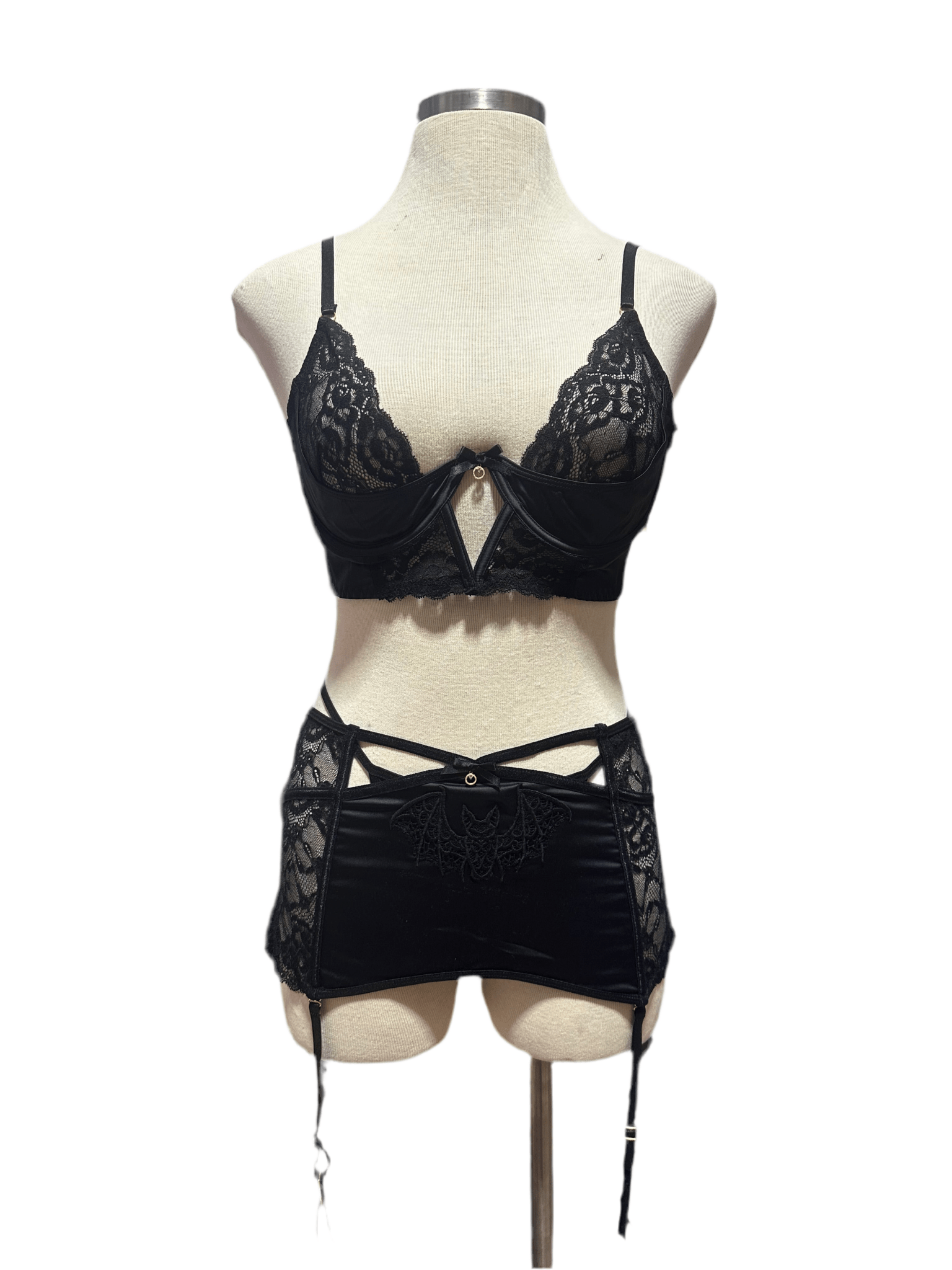 Kiss of the Nightwing Girdle, Bra & Thong set Plus Size - Angel's House of Design Co.