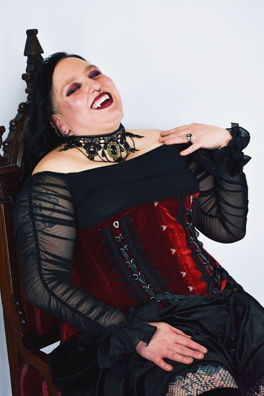 Vampire queen corset - Angel's House of Design Co.