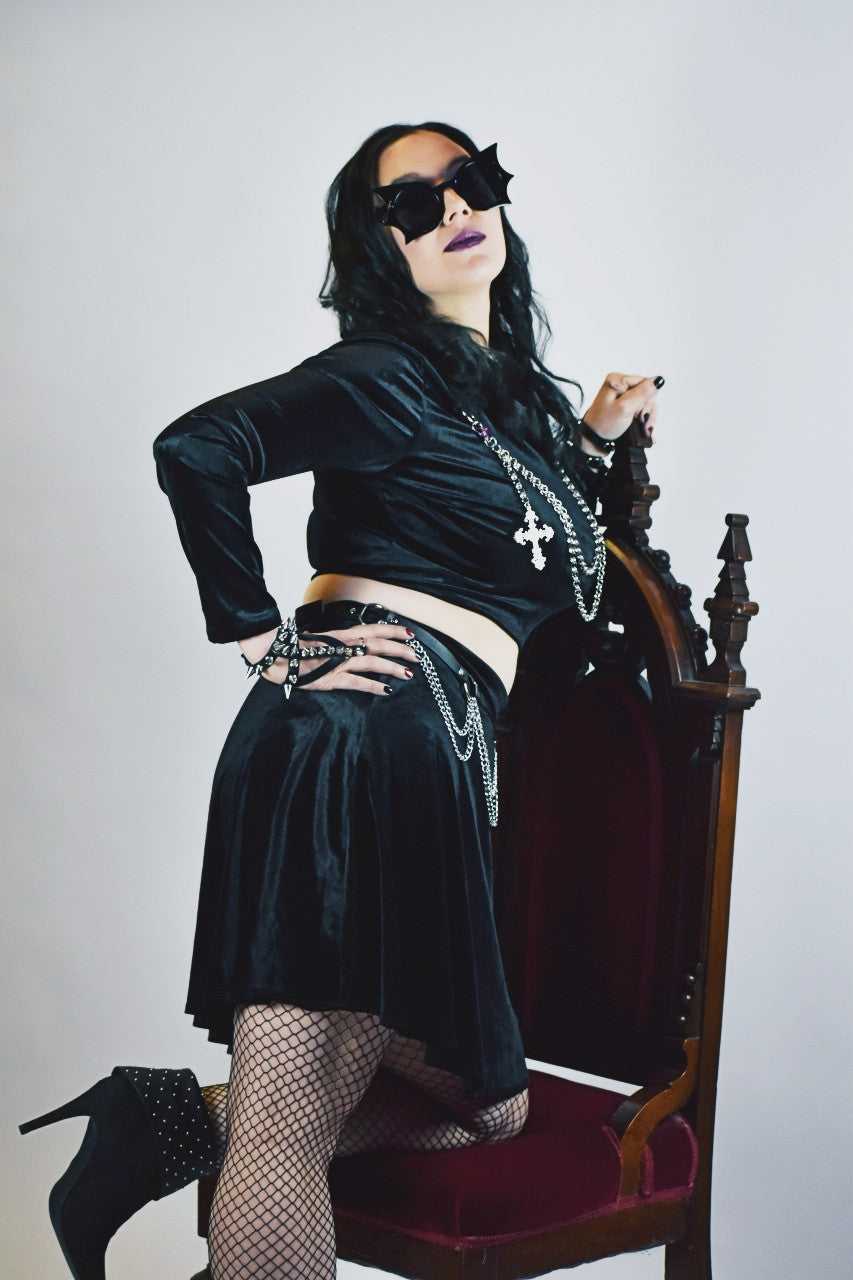 Vampire Cross Velvet Crop