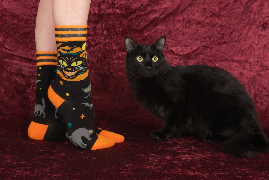 Vintage Black Cat Crew Socks - Angel's House of Design Co.