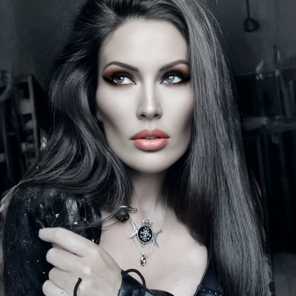 Wycca Queen Necklace - Angel's House of Design Co.